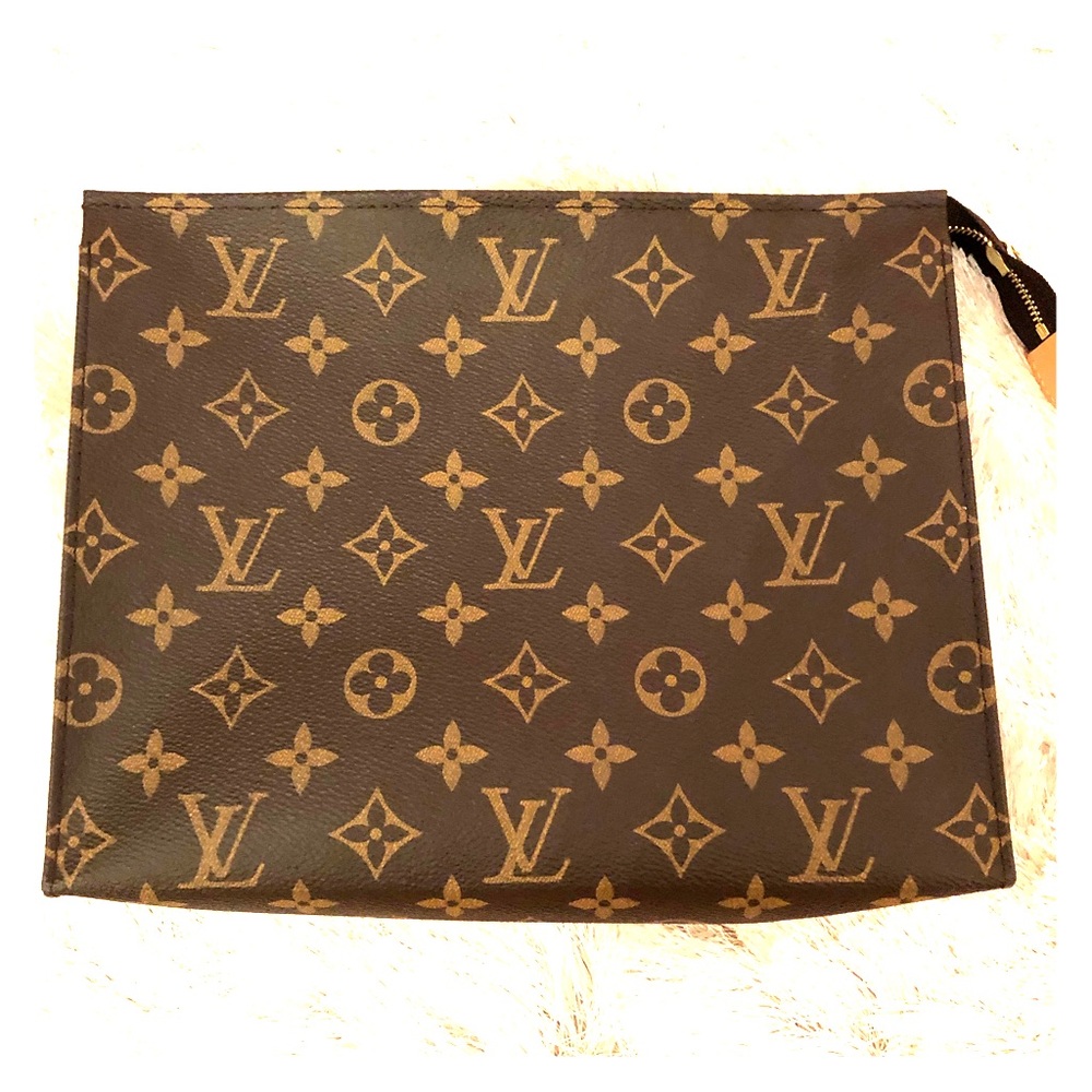 Louis Vuitton Makeup Toiletry Bag